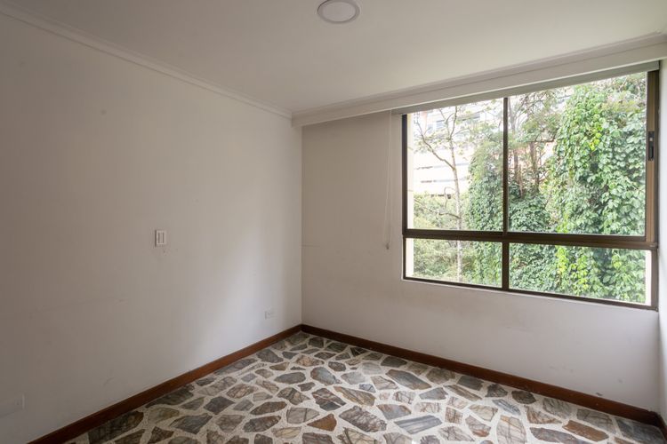 Apartamento de 3 alcobas en venta en San Lucas, Medellín, 140 m² · foto 22 de 23