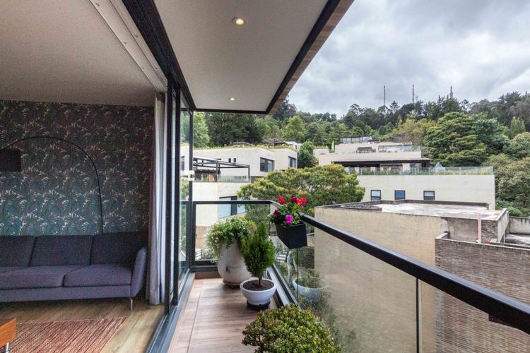 Apartamento de 3 alcobas en venta en Cerros De Suba, Bogotá, 198 m² · foto 5 de 24