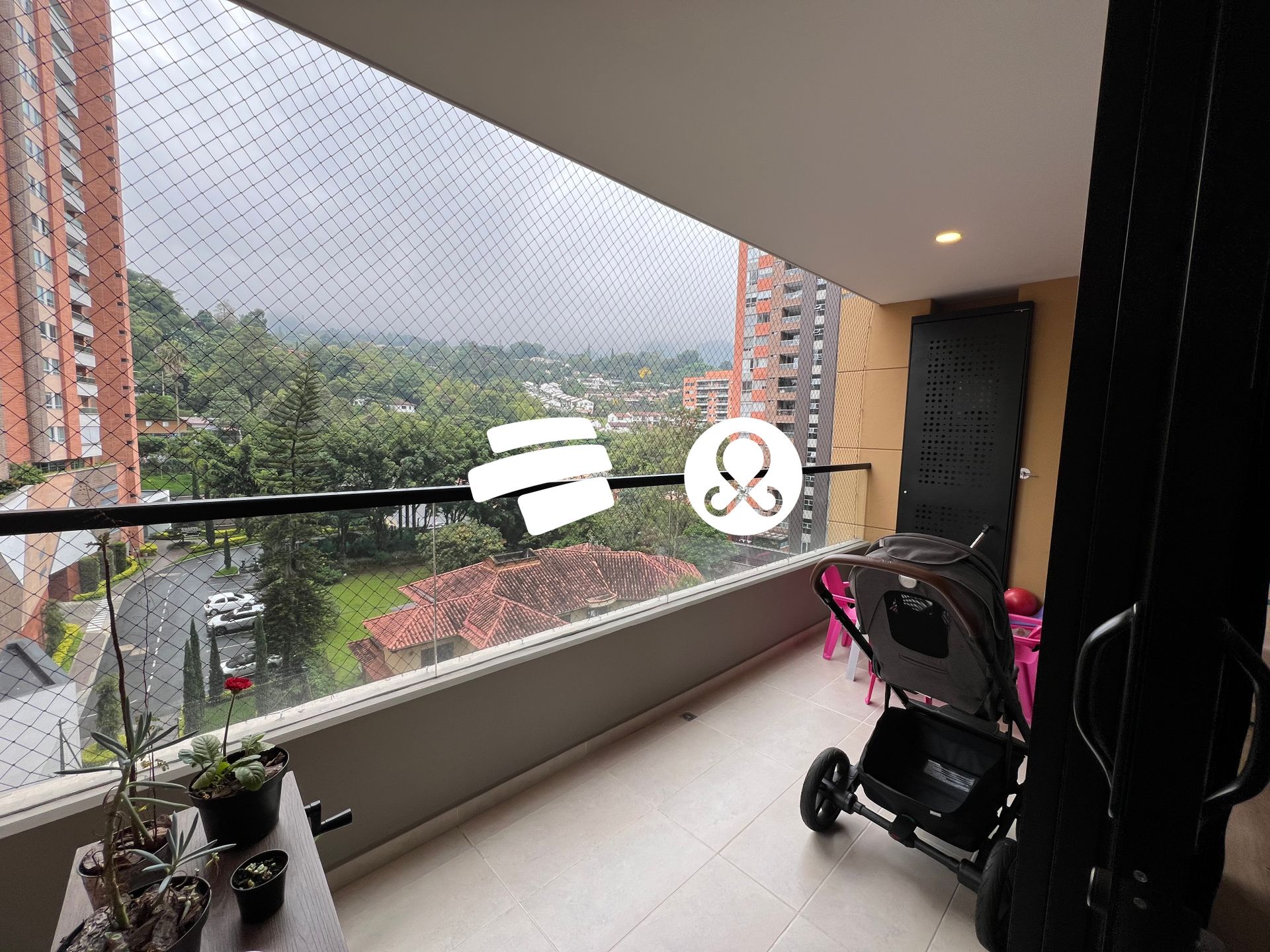 Apartamento en venta en Loma Del Esmeraldal, Envigado · foto 9 de 24