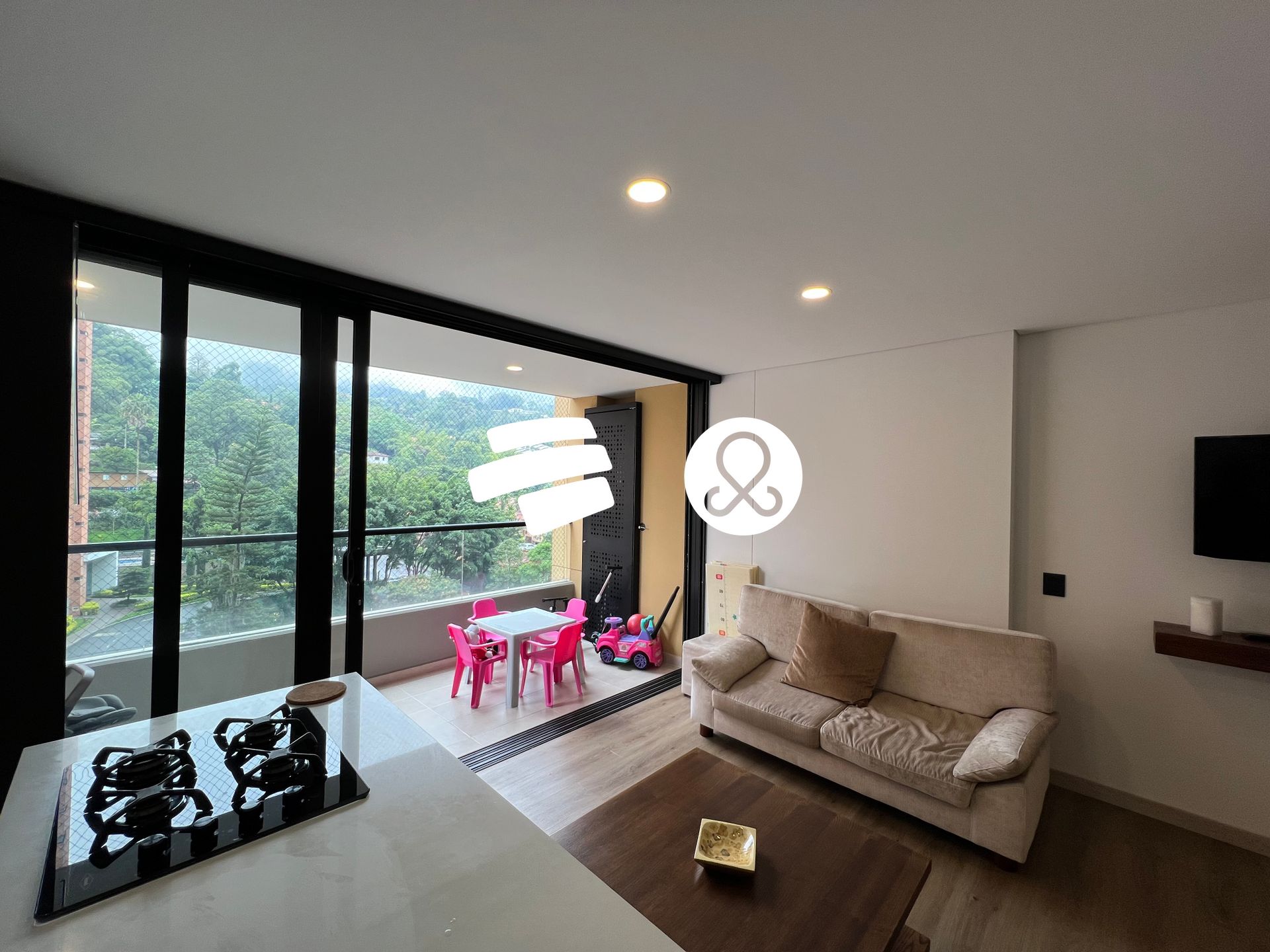 Apartamento en venta en Loma Del Esmeraldal, Envigado · foto 10 de 24