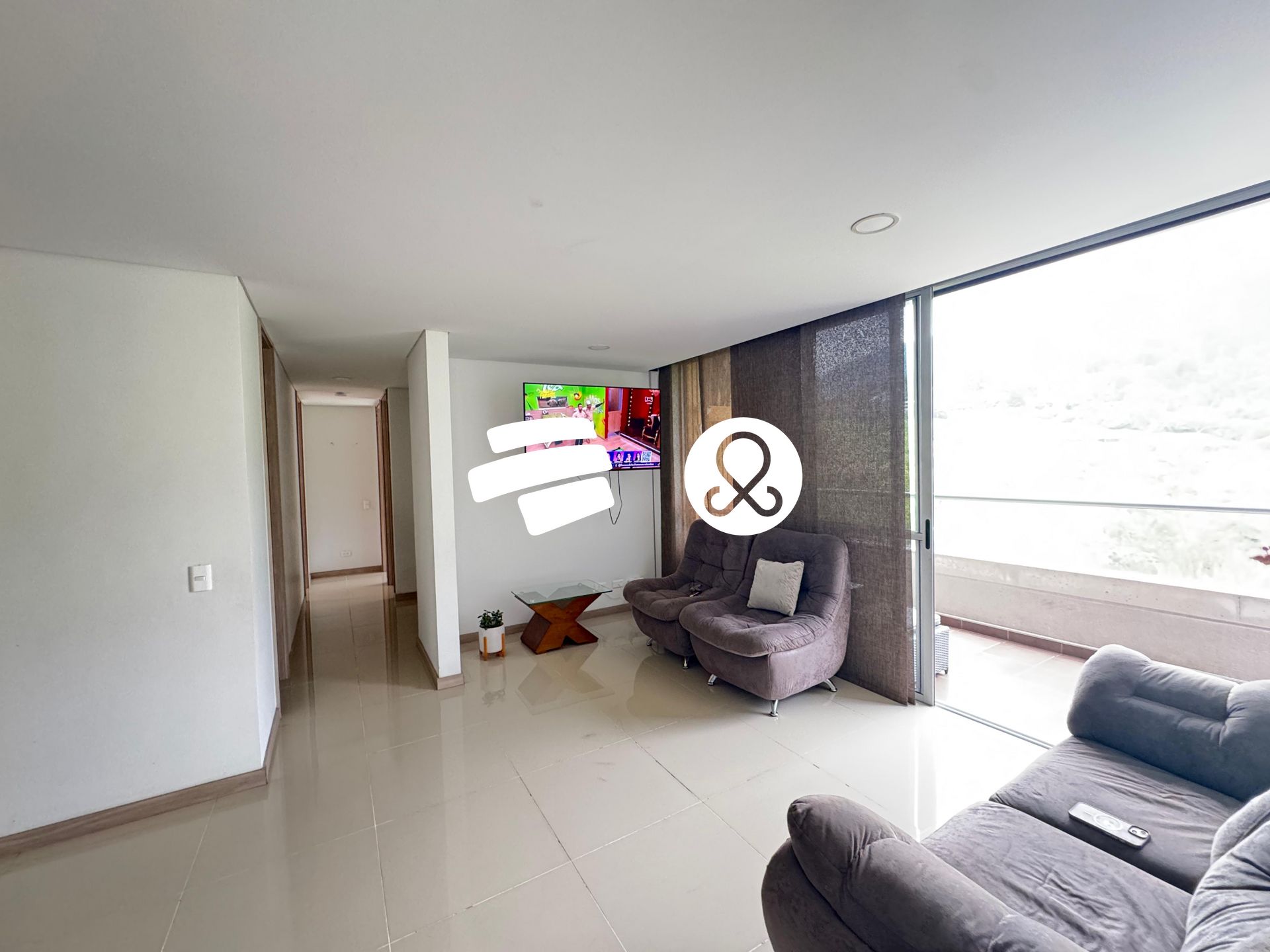 Apartamento en venta en Zona Centro, Envigado · foto 3 de 19