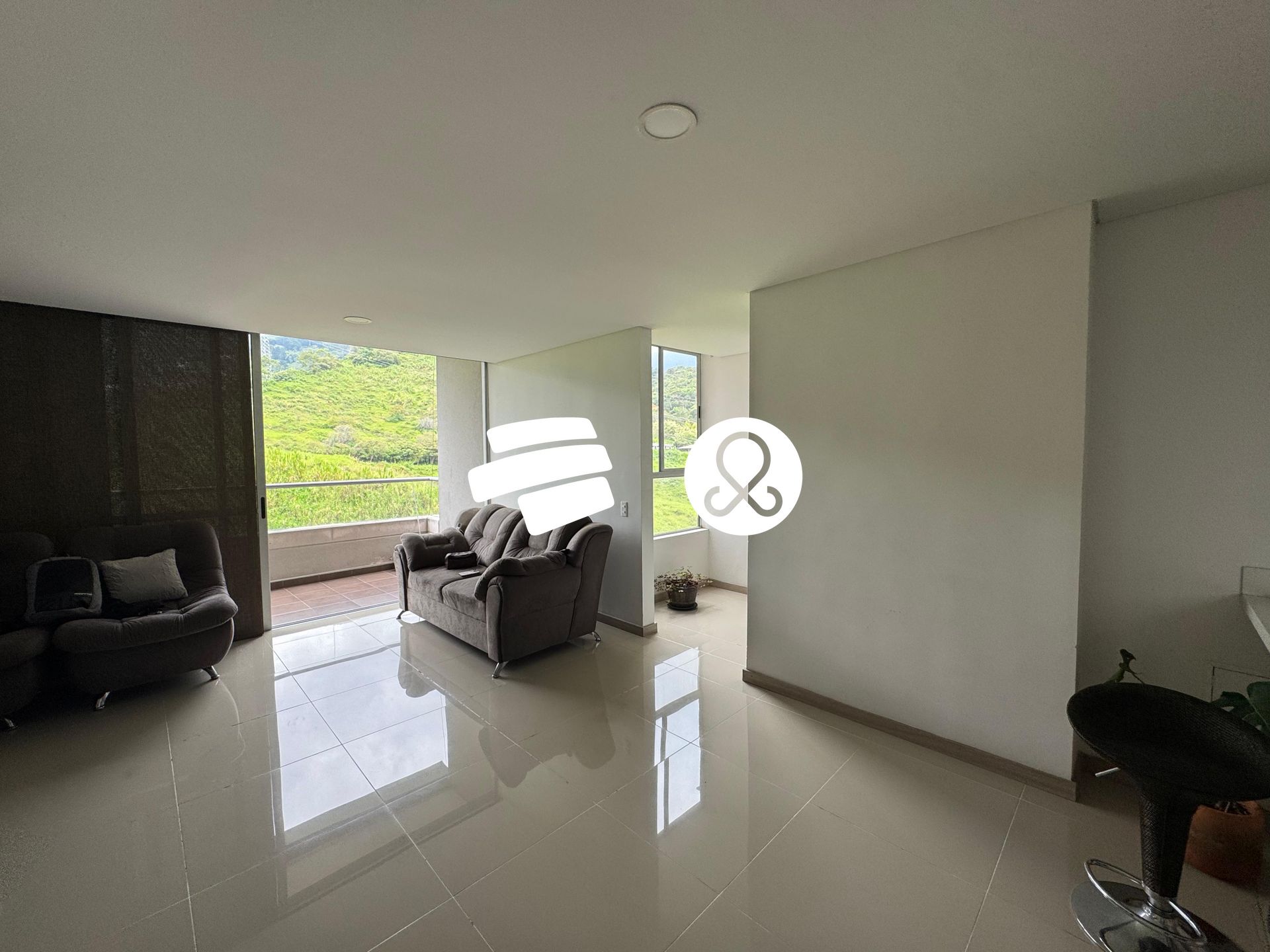 Apartamento en venta en Zona Centro, Envigado · foto 4 de 19