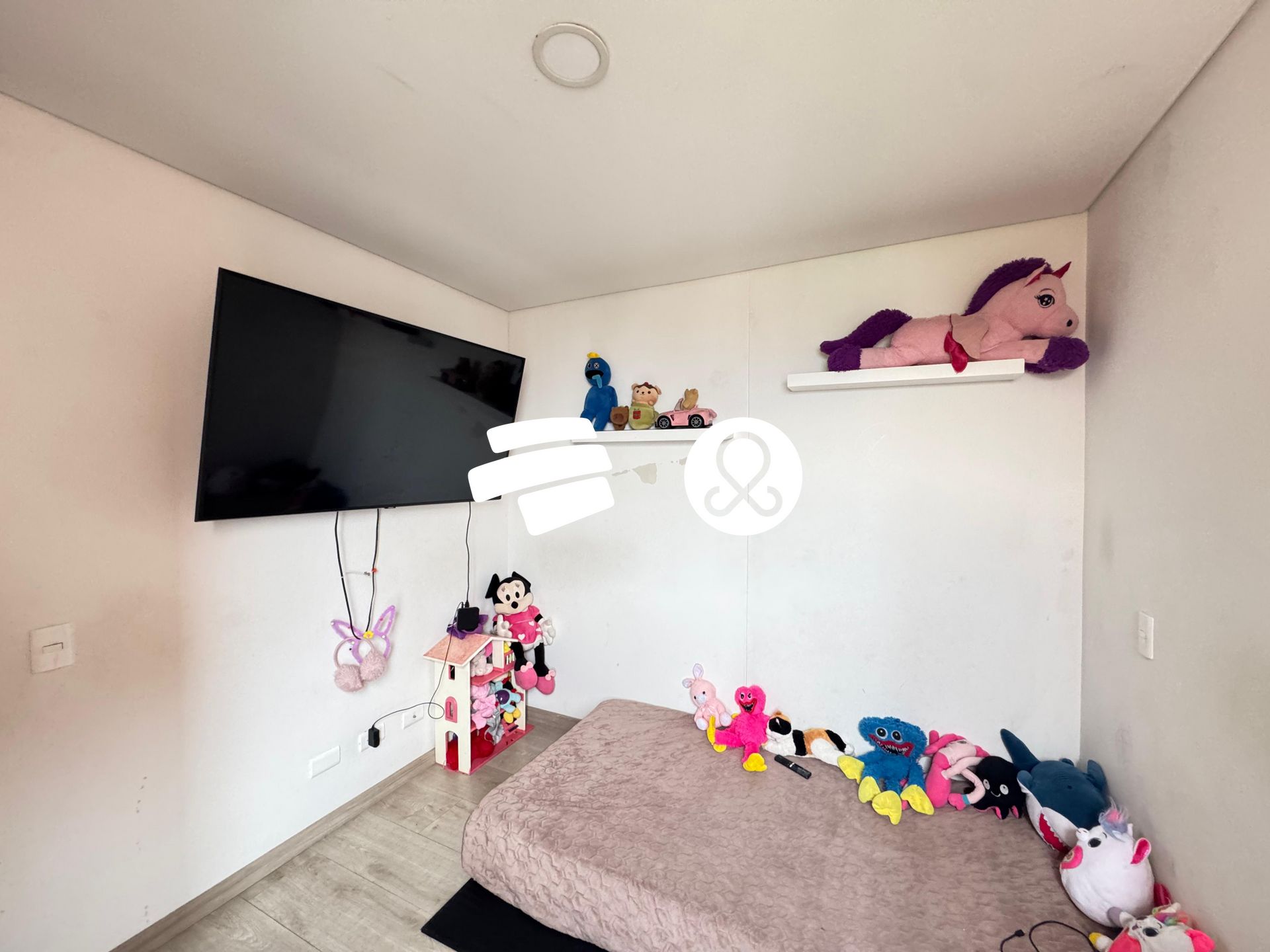 Apartamento en venta en Zona Centro, Envigado · foto 7 de 19