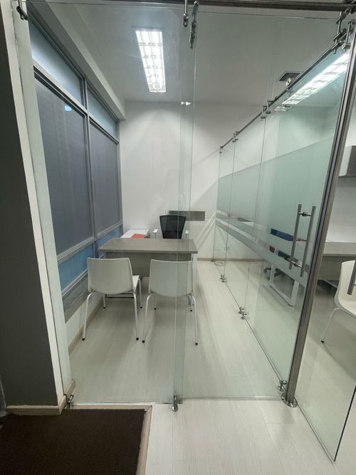 Oficina en arriendo en Unicentro Cali, Cali, 26 m² · foto 13 de 18