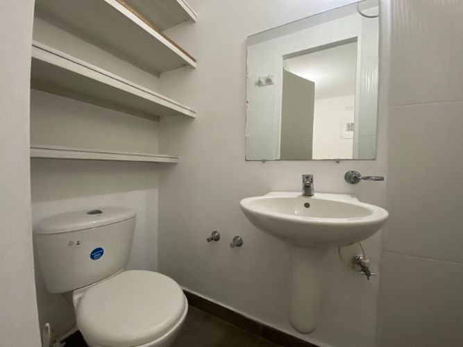 Casa de 3 alcobas en arriendo en El Tesoro, Medellín, 278 m² · foto 22 de 24