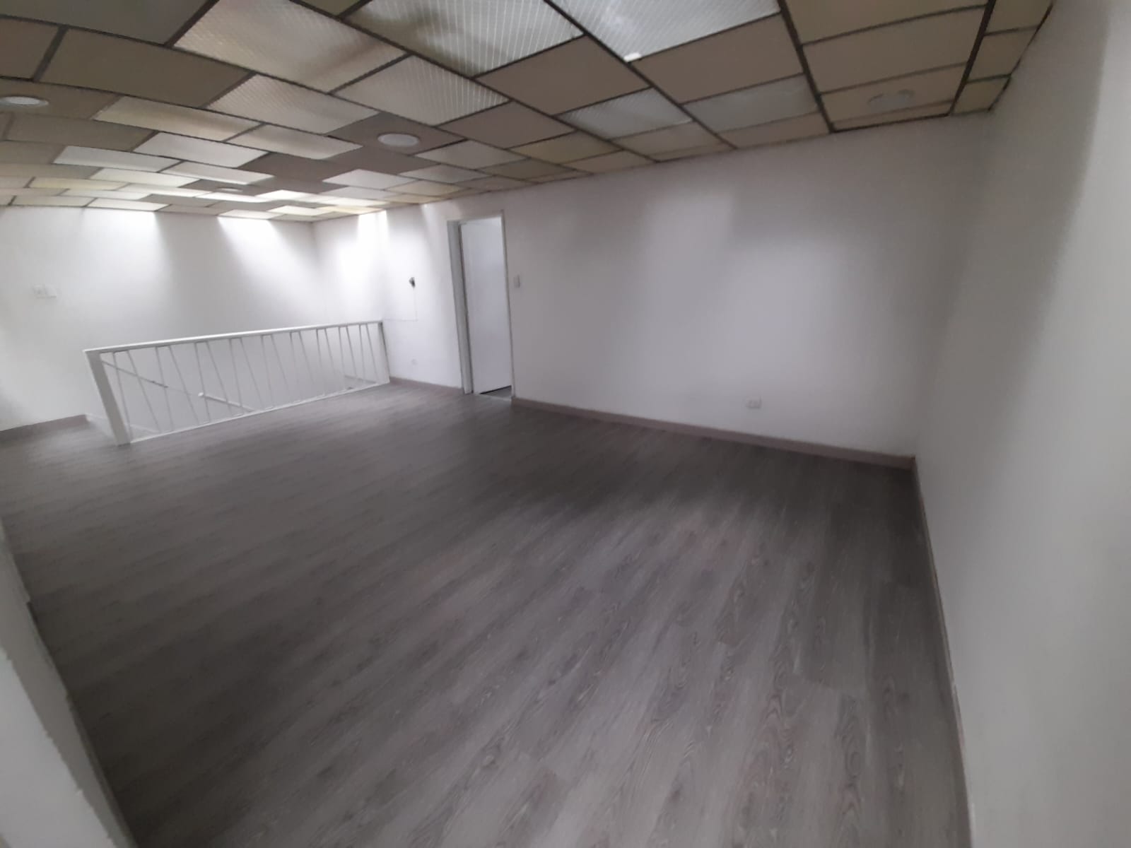 Apartamento en venta en El Centro, Manizales · foto 3 de 24