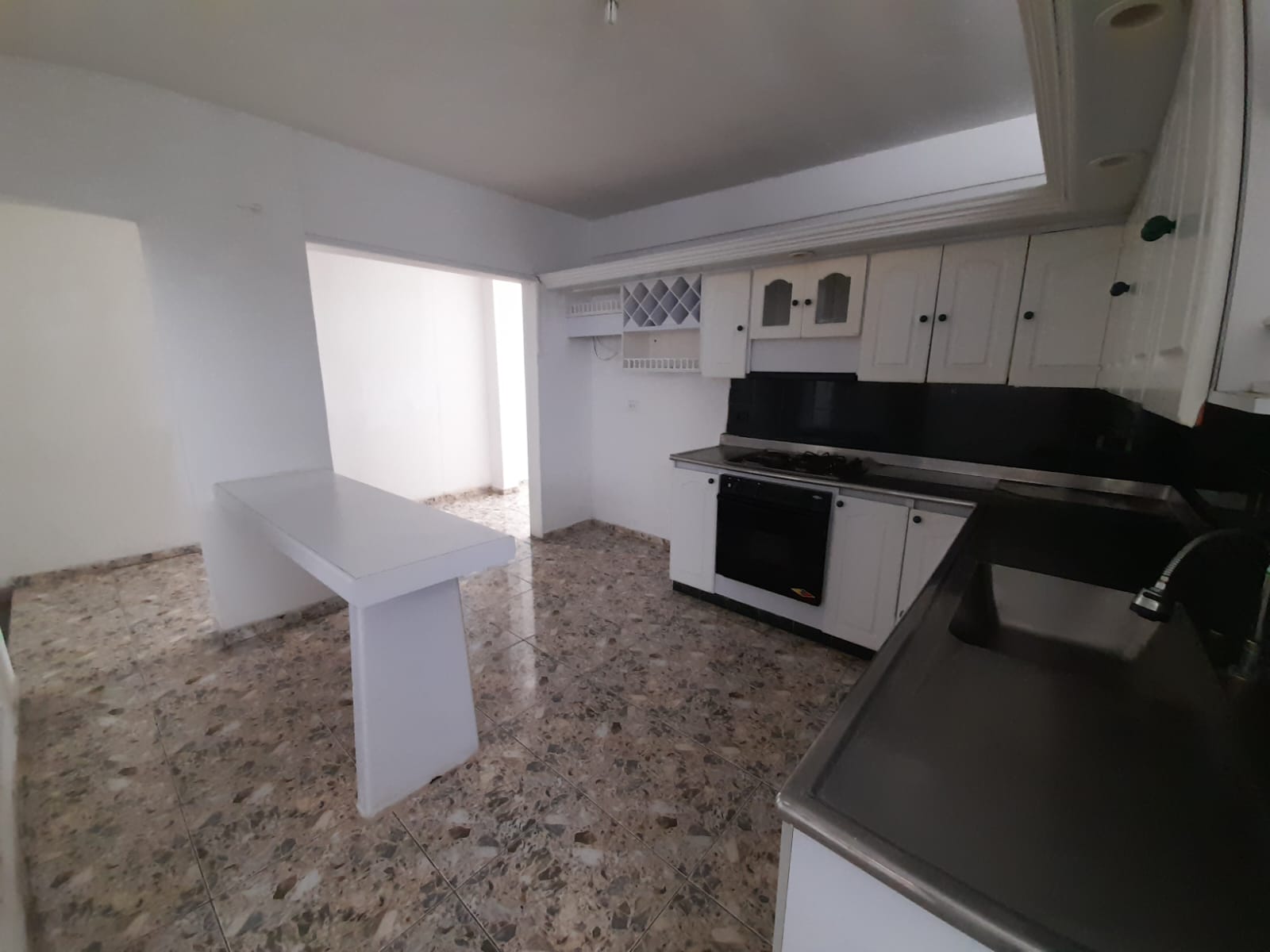 Apartamento en venta en El Centro, Manizales · foto 9 de 24