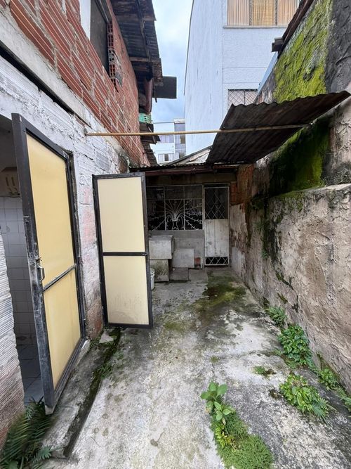 Casa de 9 alcobas en venta en Bolivar, Bucaramanga, 156 m² · foto 18 de 19