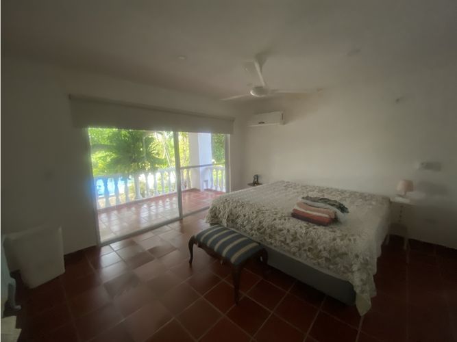 Casa de 4 alcobas en venta en Ricaurte, 300 m² · foto 6 de 18