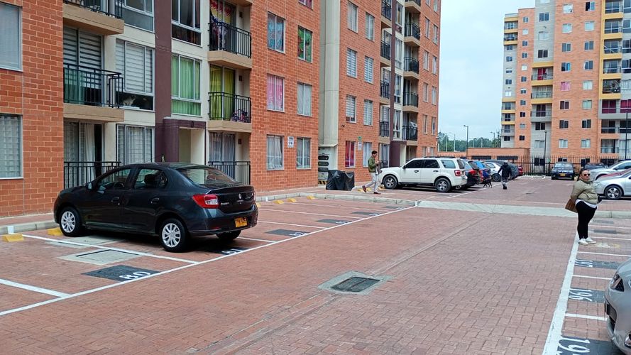 Apartamento de 3 alcobas en venta en La Prosperidad, Madrid, 63 m² · foto 2 de 24