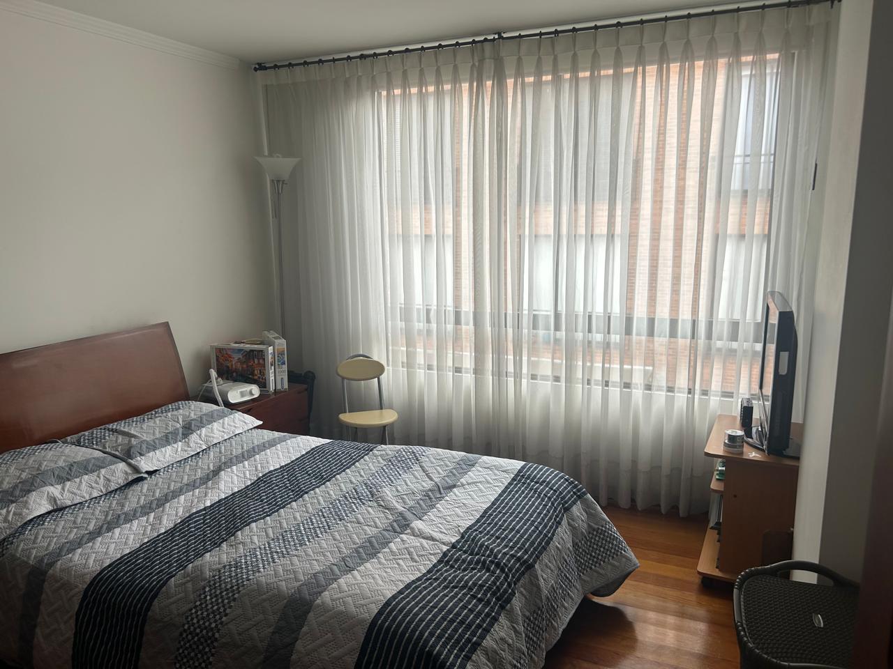 Apartamento en venta en Chicó Navarra, Bogotá · foto 10 de 24