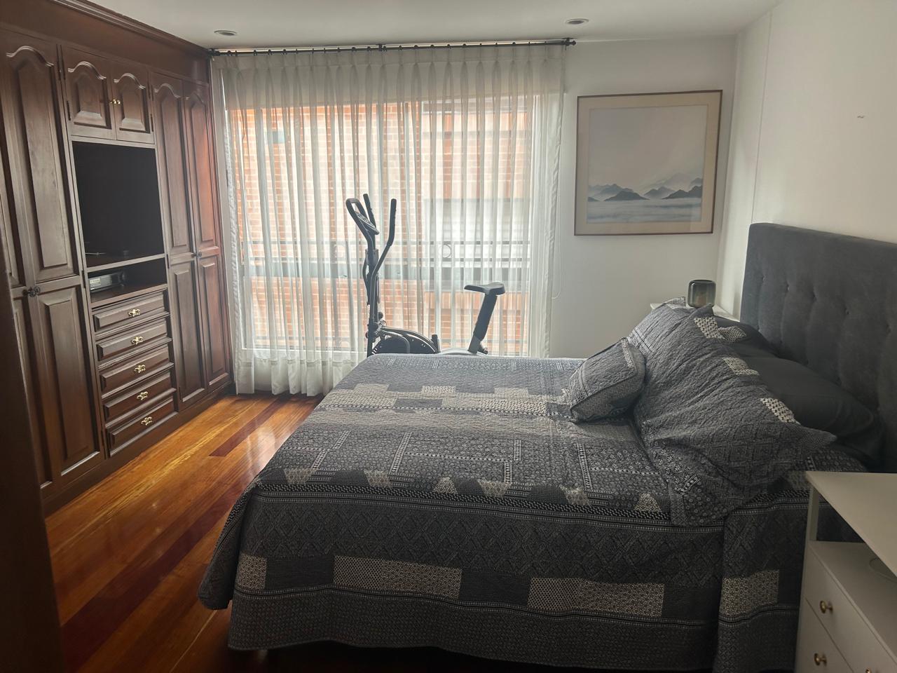 Apartamento en venta en Chicó Navarra, Bogotá · foto 22 de 24