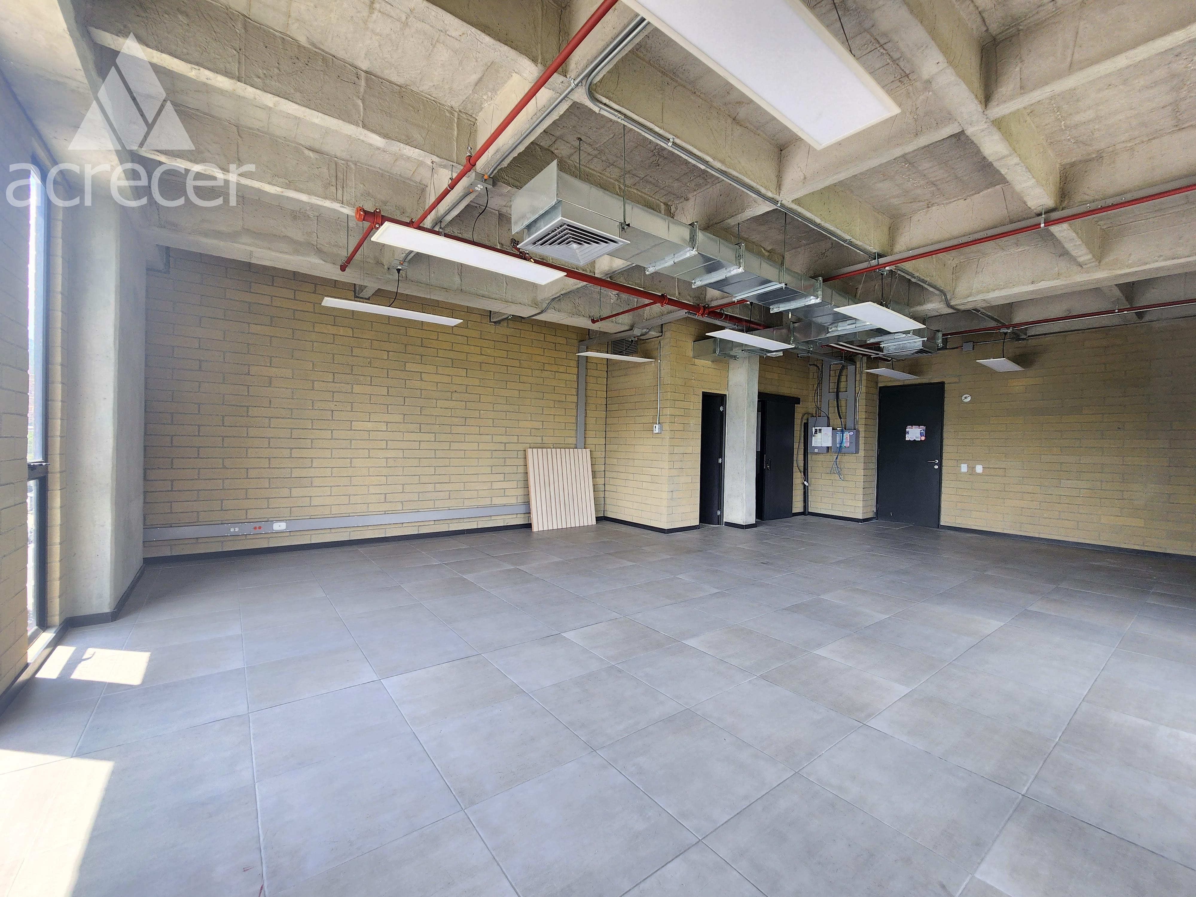 Office for sale in Guayabal, Medellín 2