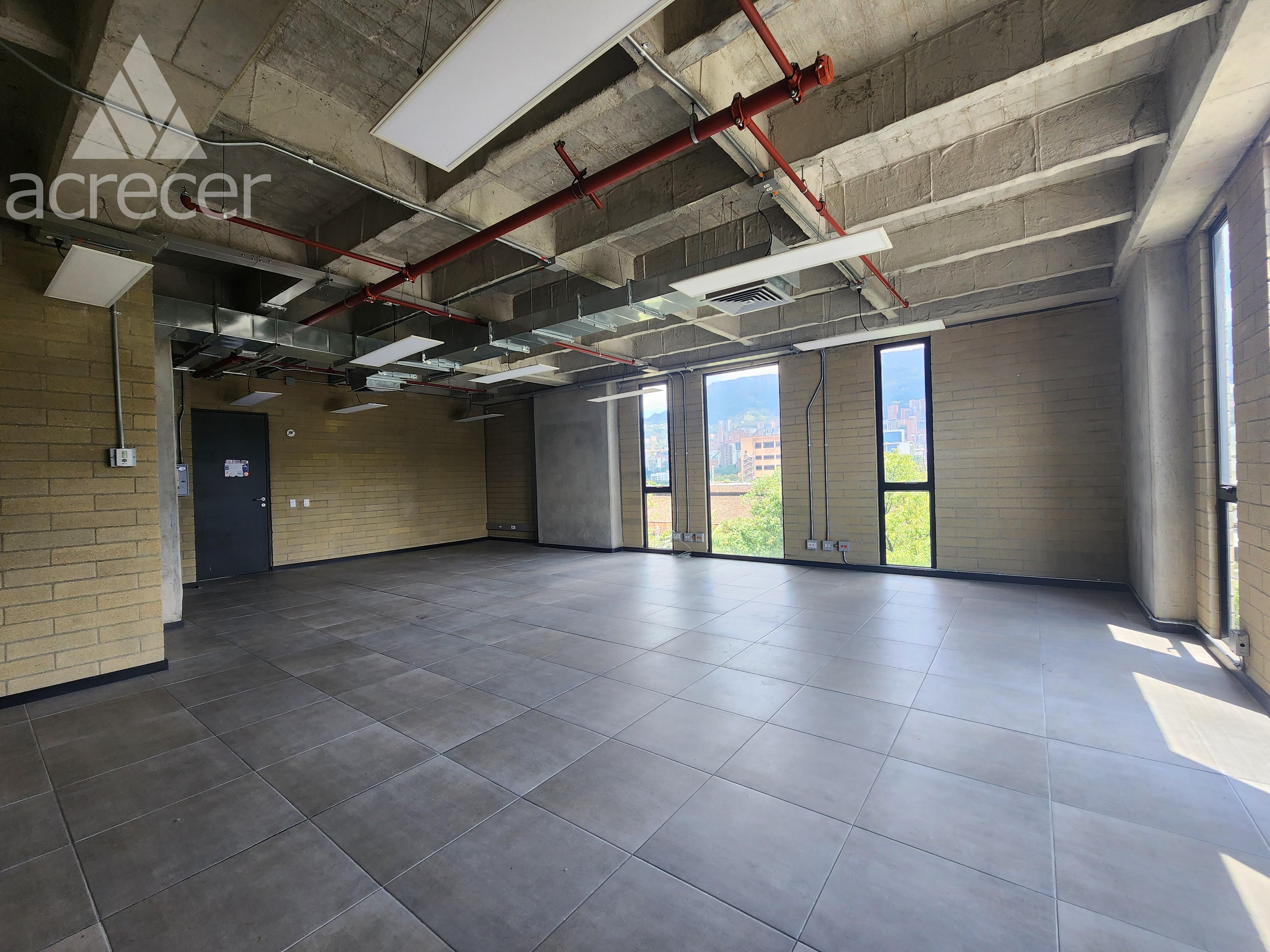 Office for sale in Guayabal, Medellín 3