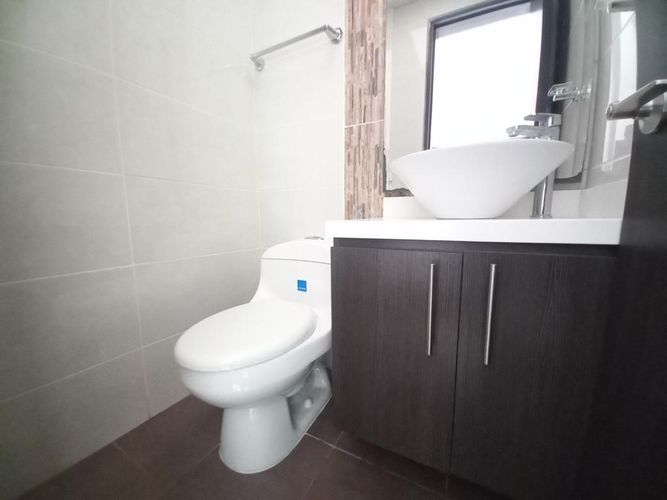 Casa de 5 alcobas en venta en Caminos Del Vergel, Ibagué, 838 m² · foto 22 de 24
