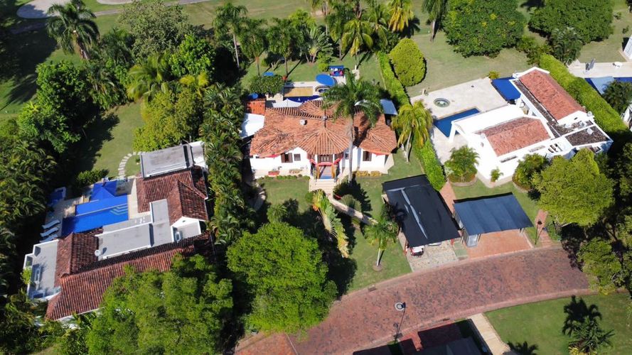Casa de 3 alcobas en venta en Girardot, Girardot, 200 m² · foto 3 de 20