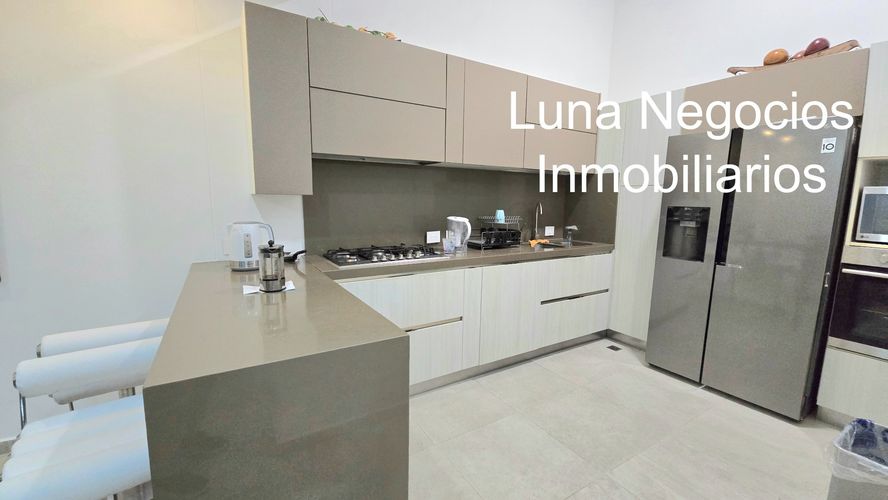 Casa de 5 alcobas en venta en Ruitoque Condominio, Floridablanca, 280 m² · foto 15 de 24