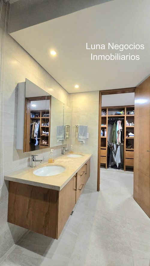 Casa de 5 alcobas en venta en Ruitoque Condominio, Floridablanca, 280 m² · foto 21 de 24