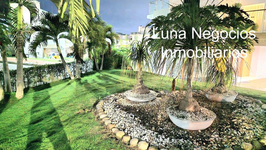 Casa de 5 alcobas en venta en Ruitoque Condominio, Floridablanca, 280 m² · foto 2 de 24