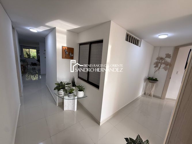 Apartamento de 3 alcobas en venta en Terrazas, Bucaramanga, 138 m² · foto 13 de 18