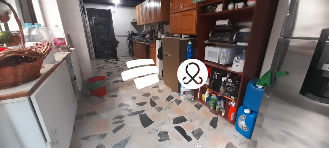 Casa de 5 alcobas en venta en Lisboa Usaquén, Bogotá, 242 m² · foto 11 de 20