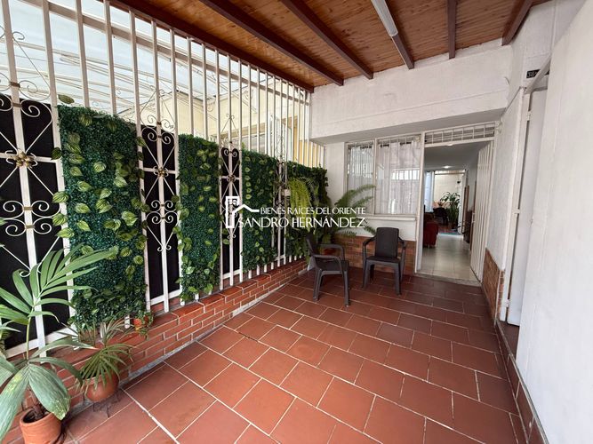 Casa de 3 alcobas en venta en Los Andes, Floridablanca, 124 m² · foto 18 de 18