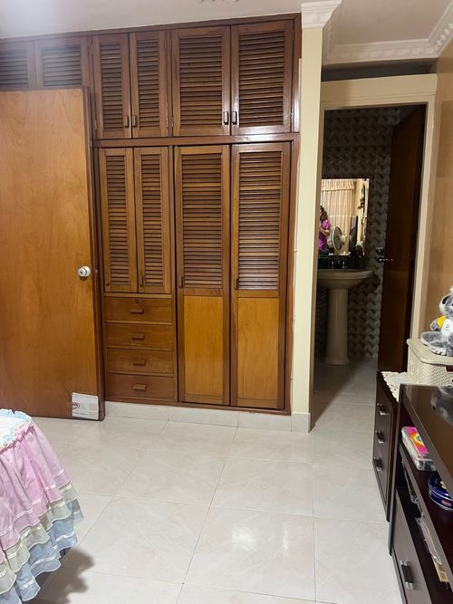 Casa de 4 alcobas en venta en San Alonso, Bucaramanga, 278 m² · foto 6 de 24