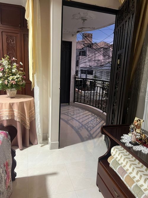Casa de 4 alcobas en venta en San Alonso, Bucaramanga, 278 m² · foto 12 de 24