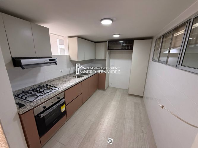 Apartamento de 3 alcobas en venta en Terrazas, Bucaramanga, 104 m² · foto 16 de 19