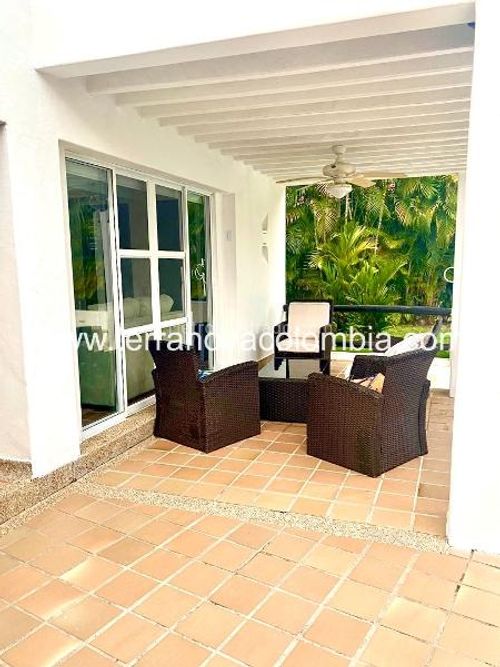 Casa de 4 alcobas en venta en Ricaurte, 1268 m² · foto 7 de 20