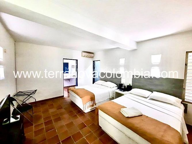 Casa de 4 alcobas en venta en Ricaurte, 1268 m² · foto 10 de 20