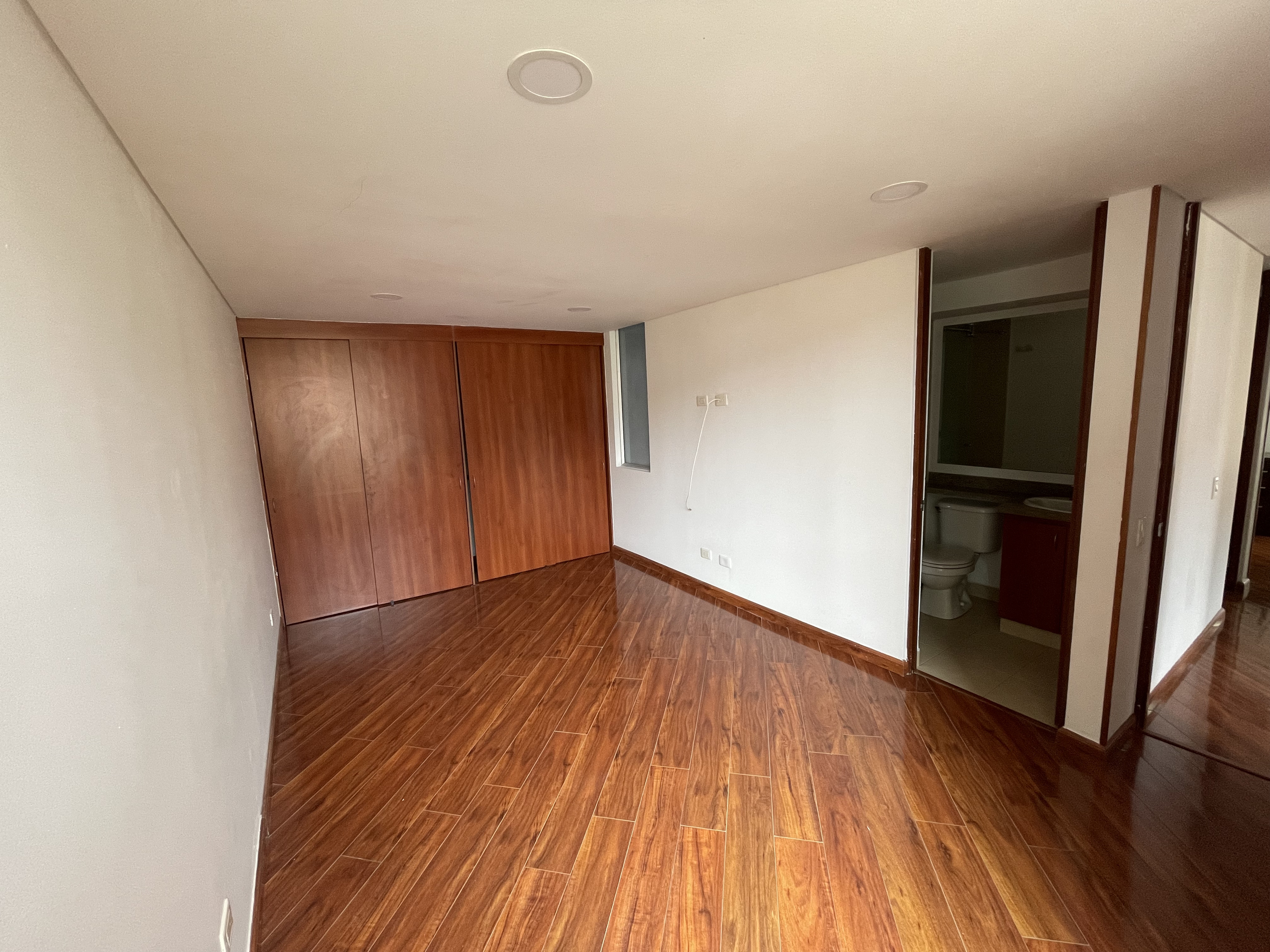 Apartamento en venta en Lagos De Torca, Bogotá · foto 3 de 20