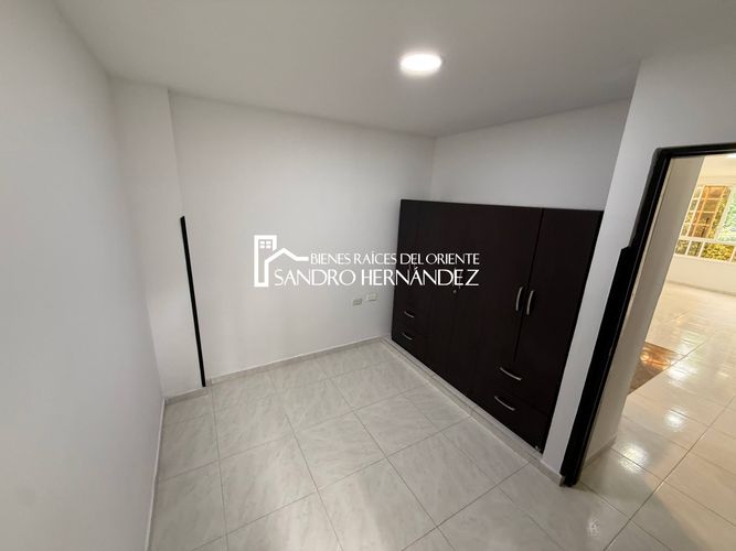 Apartamento de 4 alcobas en venta en La Argentina, Piedecuesta, 50 m² · foto 5 de 24
