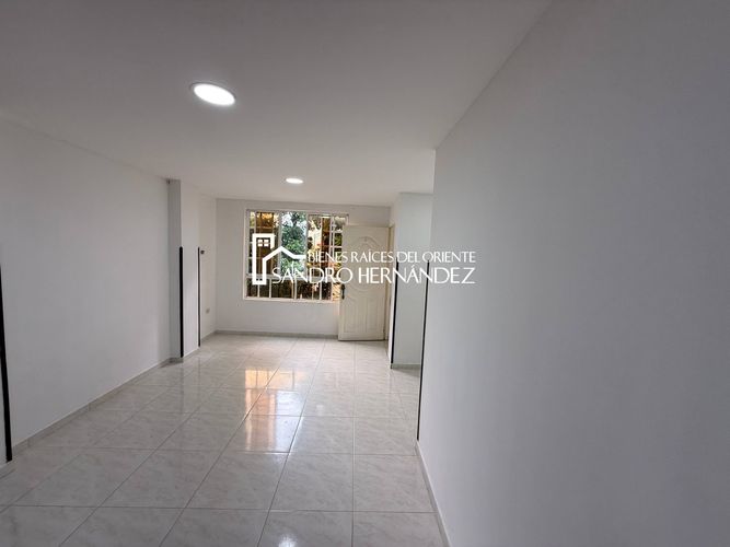 Apartamento de 4 alcobas en venta en La Argentina, Piedecuesta, 50 m² · foto 12 de 24