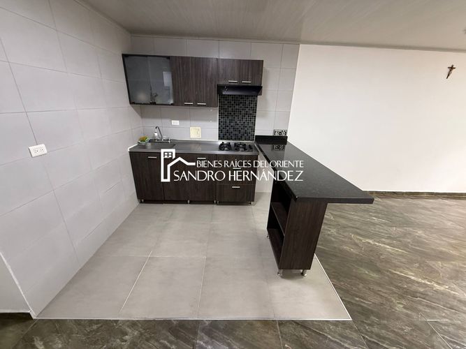 Apartamento de 4 alcobas en venta en La Argentina, Piedecuesta, 50 m² · foto 14 de 24