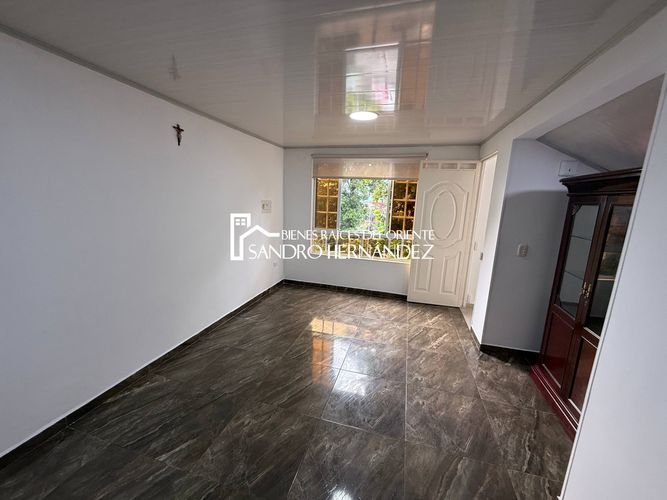 Apartamento de 4 alcobas en venta en La Argentina, Piedecuesta, 50 m² · foto 18 de 24