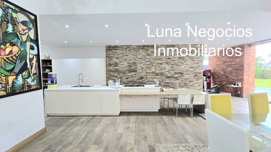 Casa de 5 alcobas en venta en Ruitoque Condominio, Floridablanca, 640 m² · foto 8 de 24