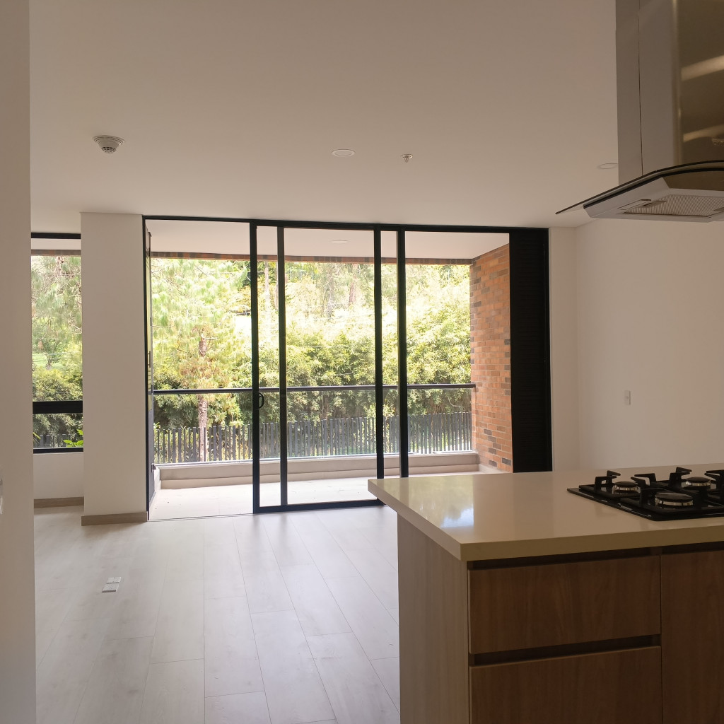 1BR Apartment in Santa Elena (73 m²)