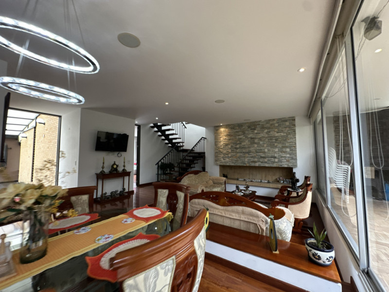 Casa en venta en Chuntame, Cajicá · foto 2 de 24