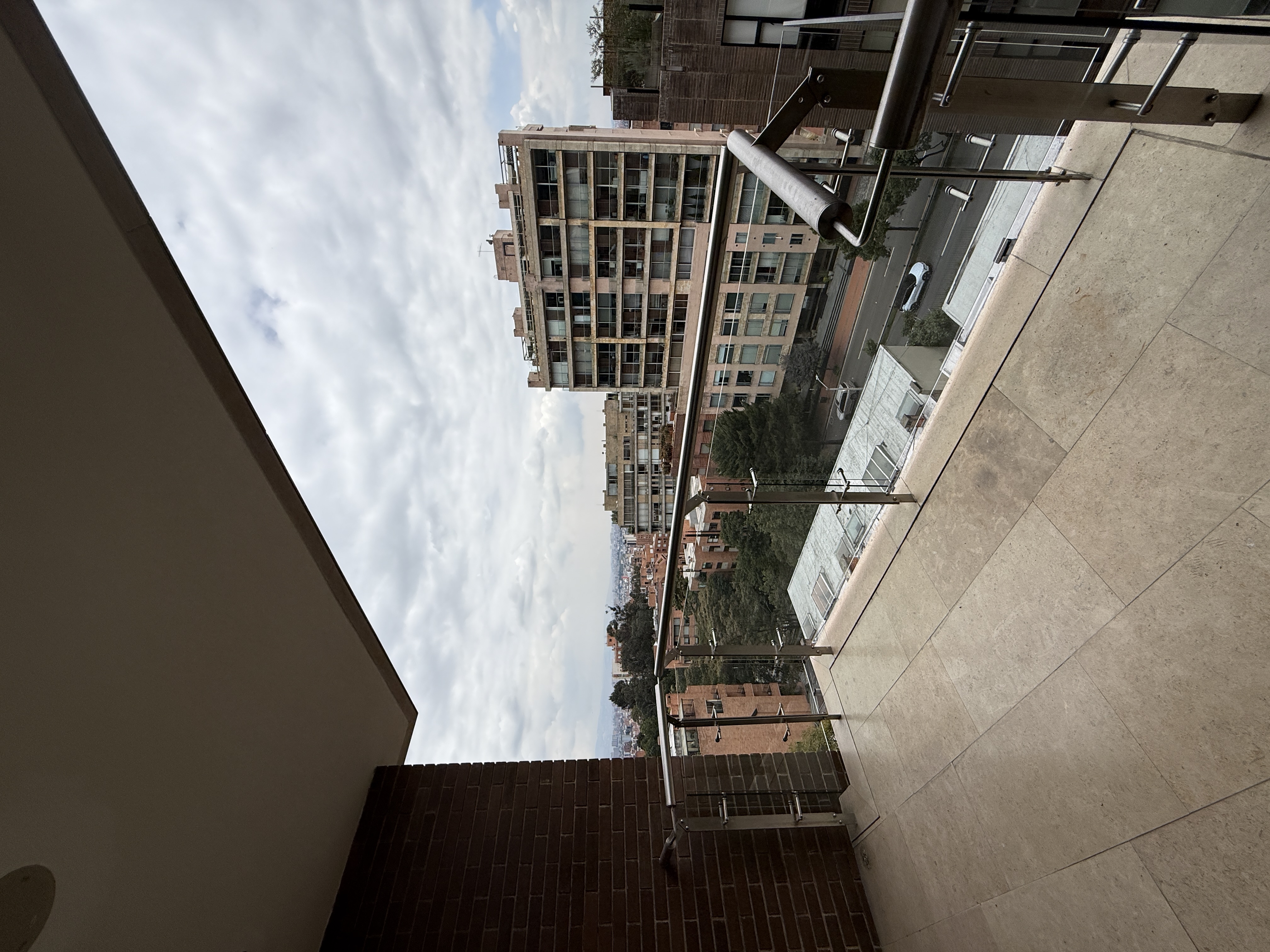 Apartamento en venta en Los Rosales, Bogotá · foto 11 de 19