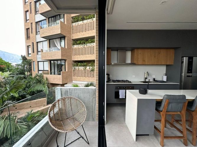 Apartamento de 1 alcoba en venta en Bellavista, Cali, 59 m² · foto 3 de 12