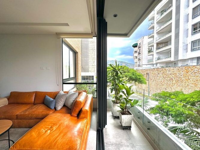 Apartamento de 1 alcoba en venta en Bellavista, Cali, 59 m² · foto 5 de 12