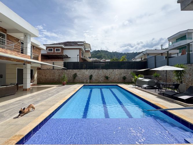 Casa de 6 alcobas en venta en Menzuly, Piedecuesta, 500 m² · foto 9 de 23