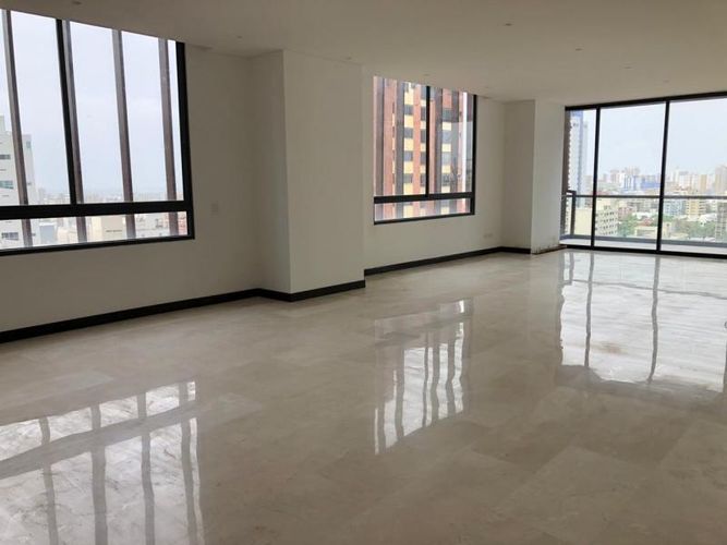 Apartamento de 3 alcobas en venta en Buenavista, Barranquilla, 304 m² · foto 12 de 24