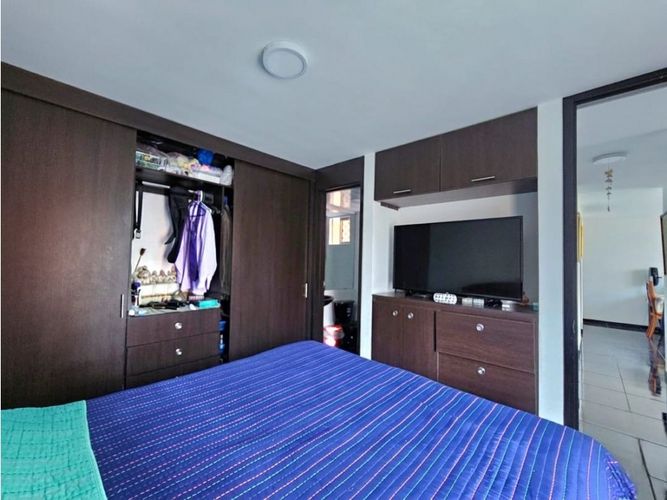 Apartamento de 3 alcobas en venta en Conjunto Residencial Zaragoza Ii, Madrid, 42 m² · foto 13 de 16
