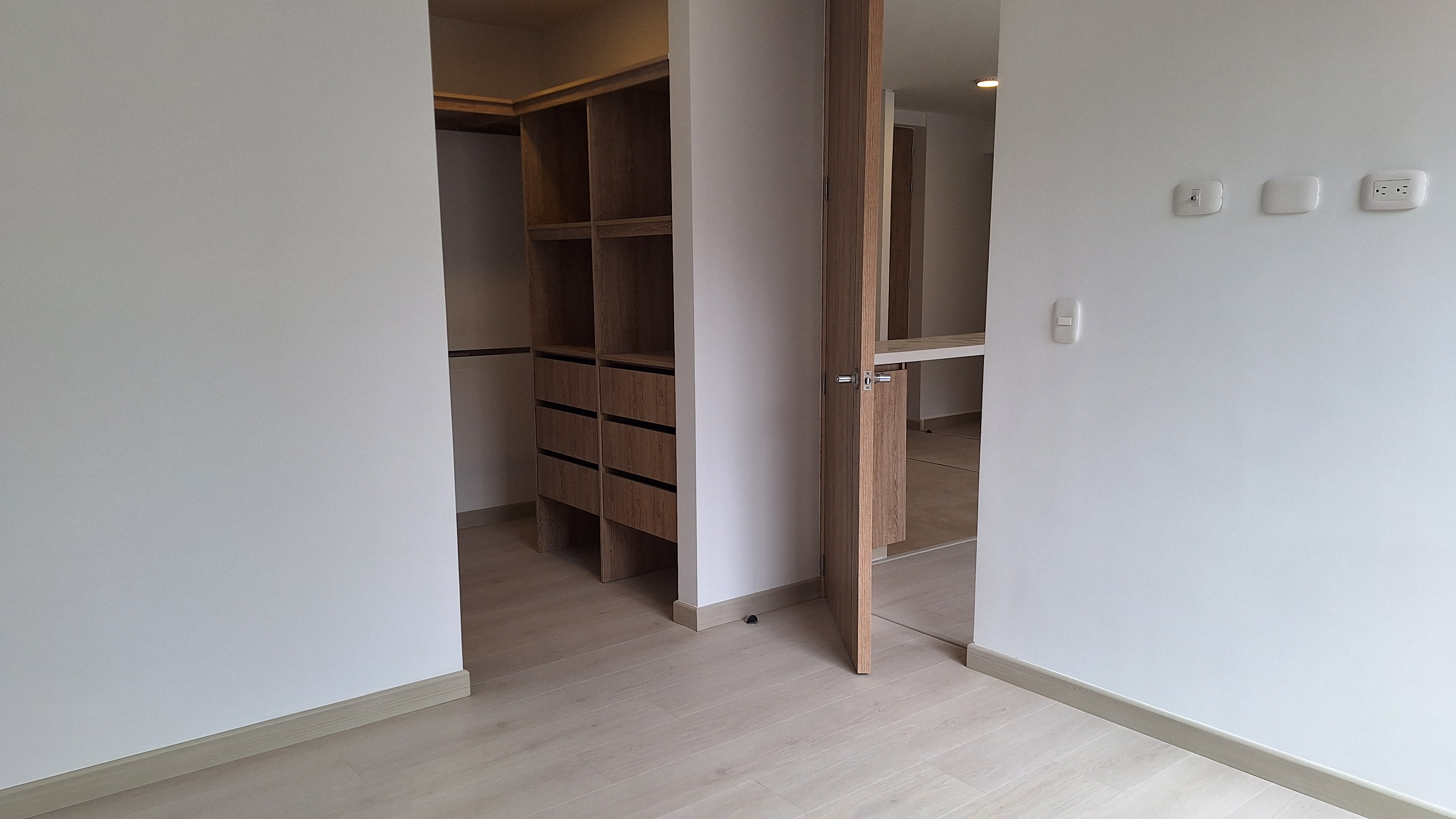 Apartamento en venta en Lagos De Torca, Bogotá · foto 10 de 13