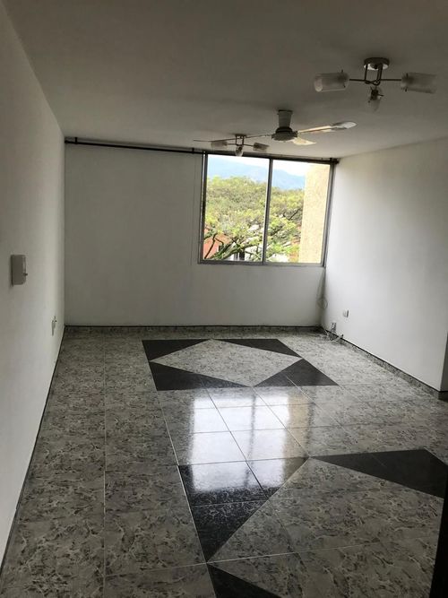 Apartamento en venta en Ciudad Los Alamos, Cali · foto 15 de 16