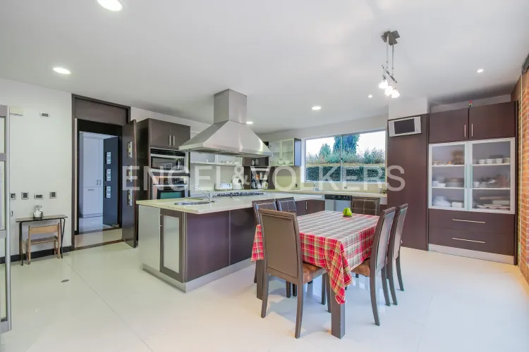Casa de 5 alcobas en venta en Aposentos, Sopó, 720 m² · foto 9 de 20