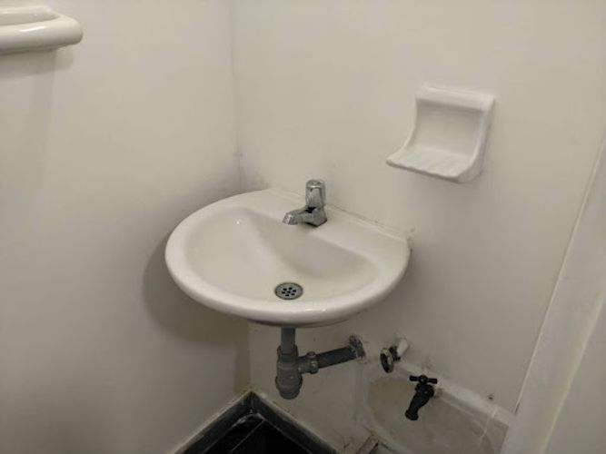 Local en arriendo en La Candelaria, Medellín, 17 m² · foto 6 de 7