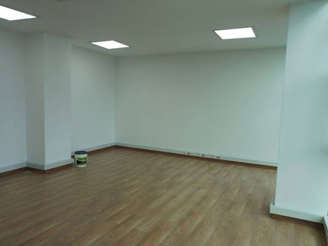 Oficina en arriendo en Los Balsos, Medellín, 50 m² · foto 9 de 9